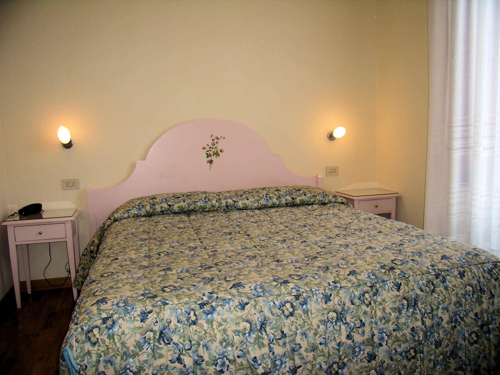 Hotel Savoia E Campana Montecatini Terme Exteriér fotografie