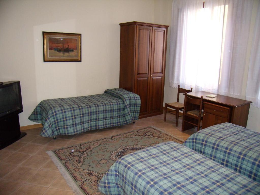 Hotel Savoia E Campana Montecatini Terme Pokoj fotografie